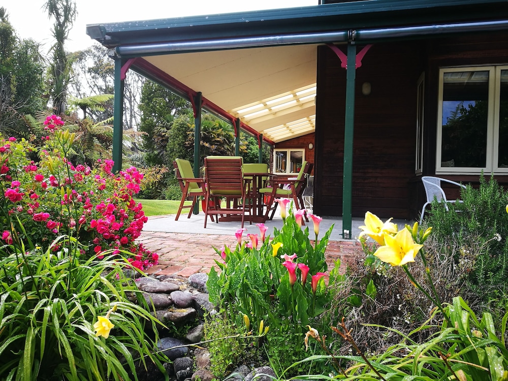 Awatuna Homestead 31/62