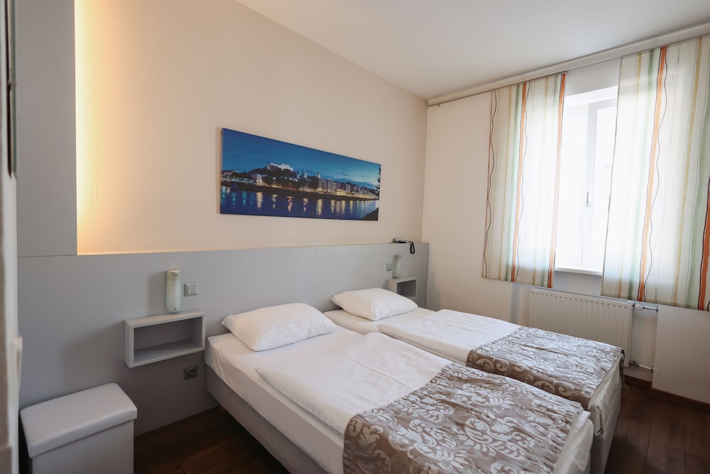Altstadt Hotel Hofwirt Salzburg 27/89