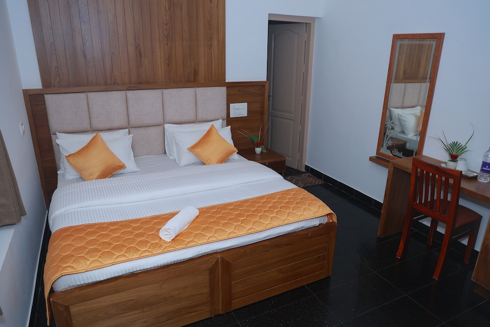 IDEAL AYURVEDIC RESORT AND NEW IDEAL PANCHAKARMA CENTRE 13/50