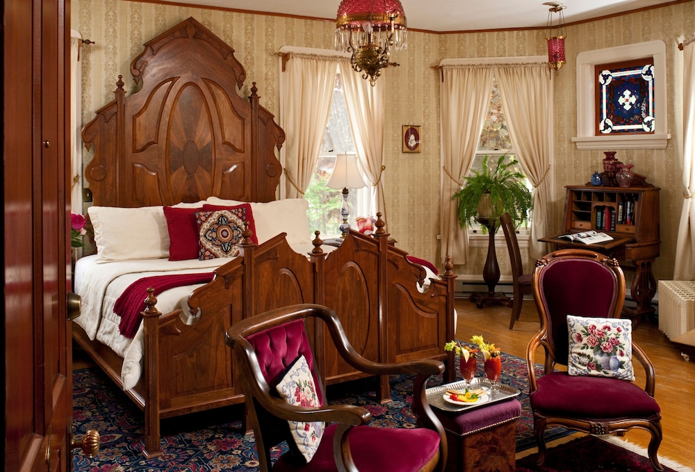 Old Rittenhouse Inn 37/50