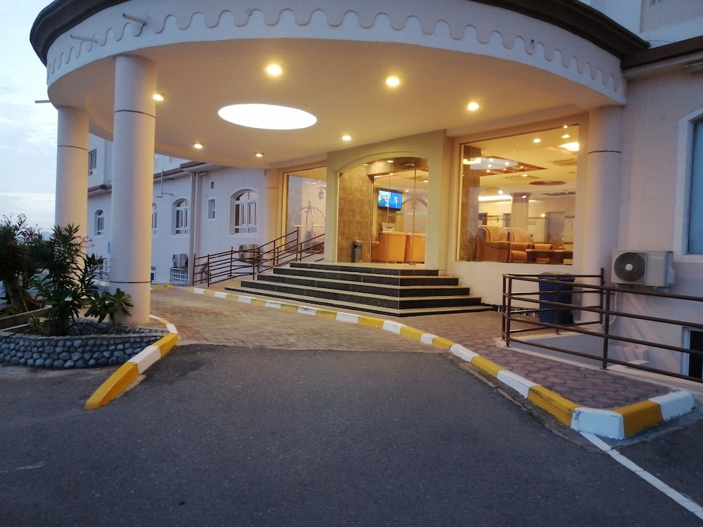 Nizwa Hotel Apartments 44/50