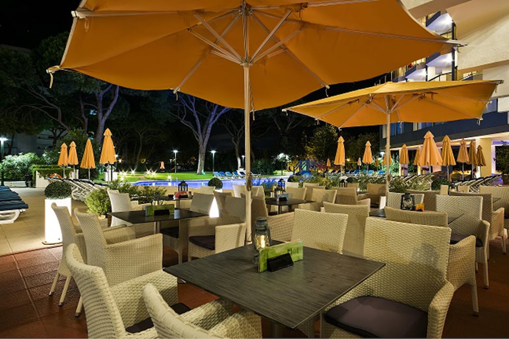Beverly Park Hotel Spa 54/66