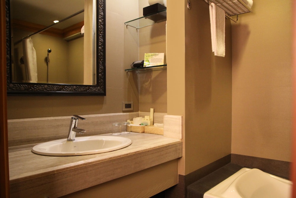 Herald Suites 45/50