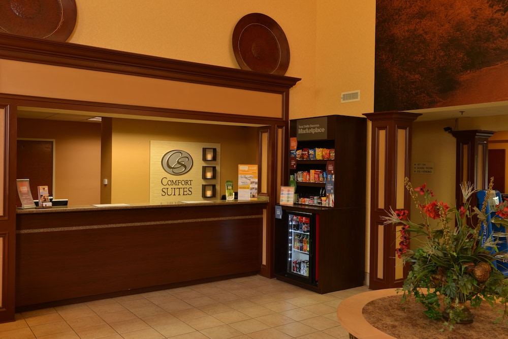 Comfort Suites Prestonsburg West KY 5/38