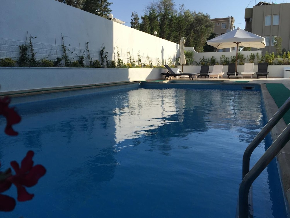 Cicek Apart Hotel 36/49