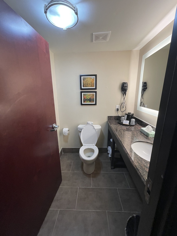 Comfort Inn Orange I-10 24/44