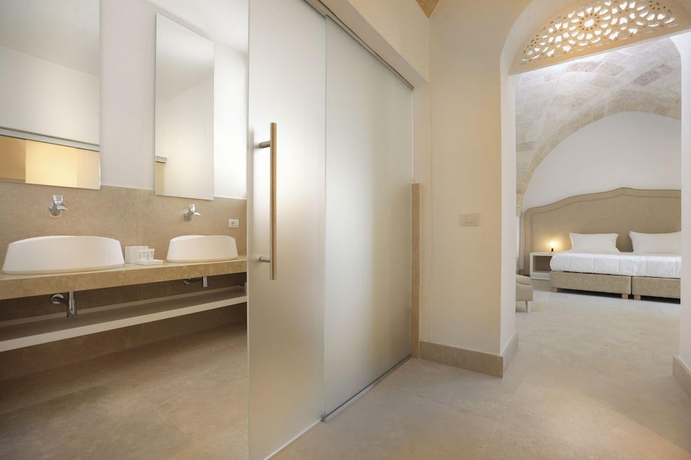 Masseria Antonio Augusto 48/50