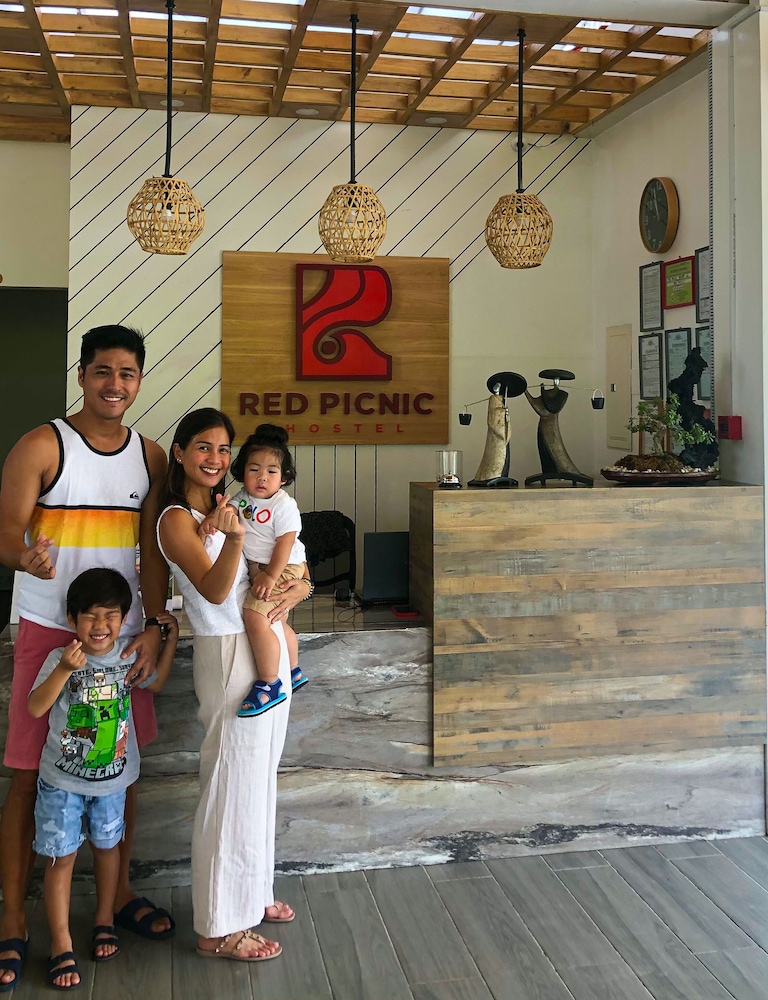 Red Picnic Hostel 4/35