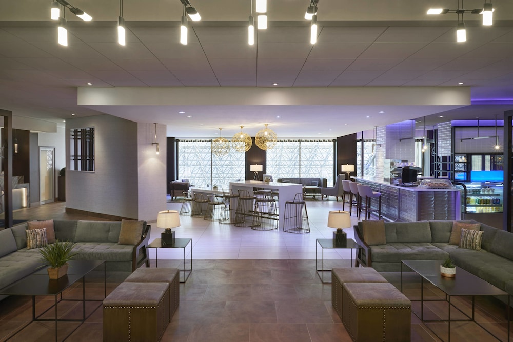 Toronto Airport Marriott 5/57