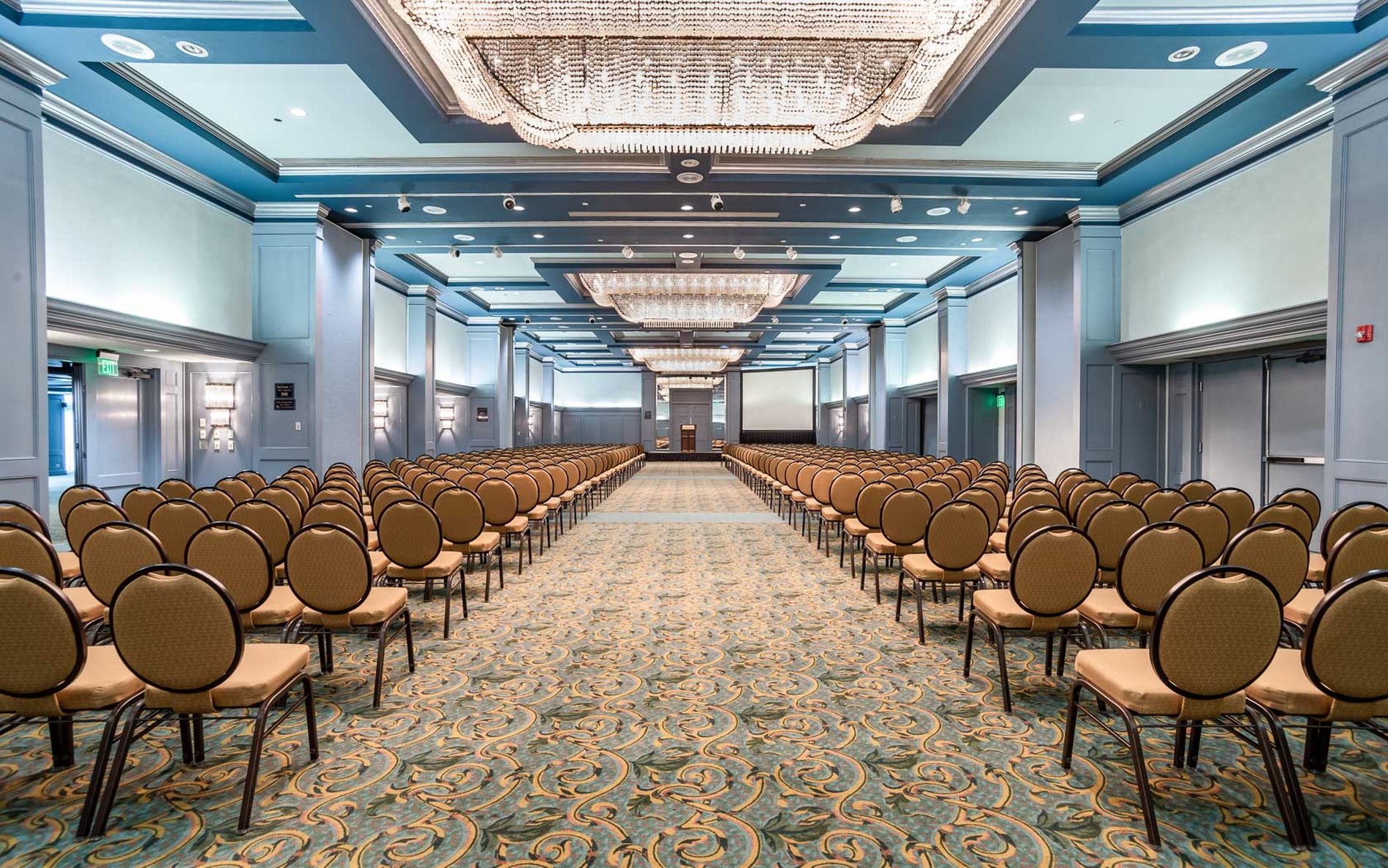 The Menger Hotel 7/8