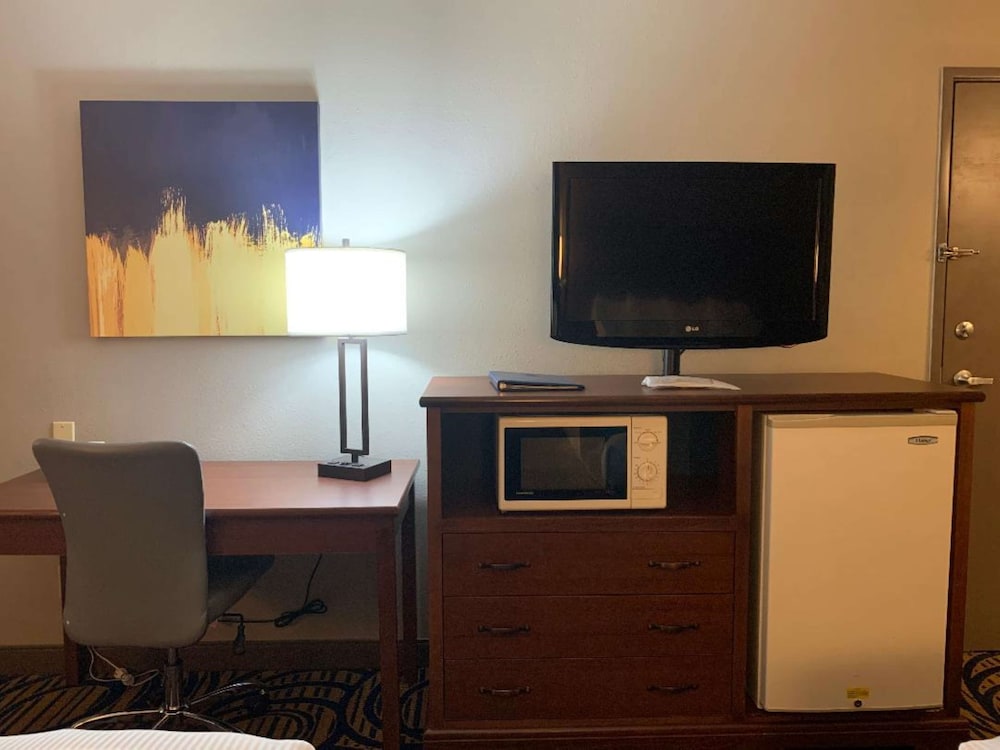 Best Western Woodburn 40/46