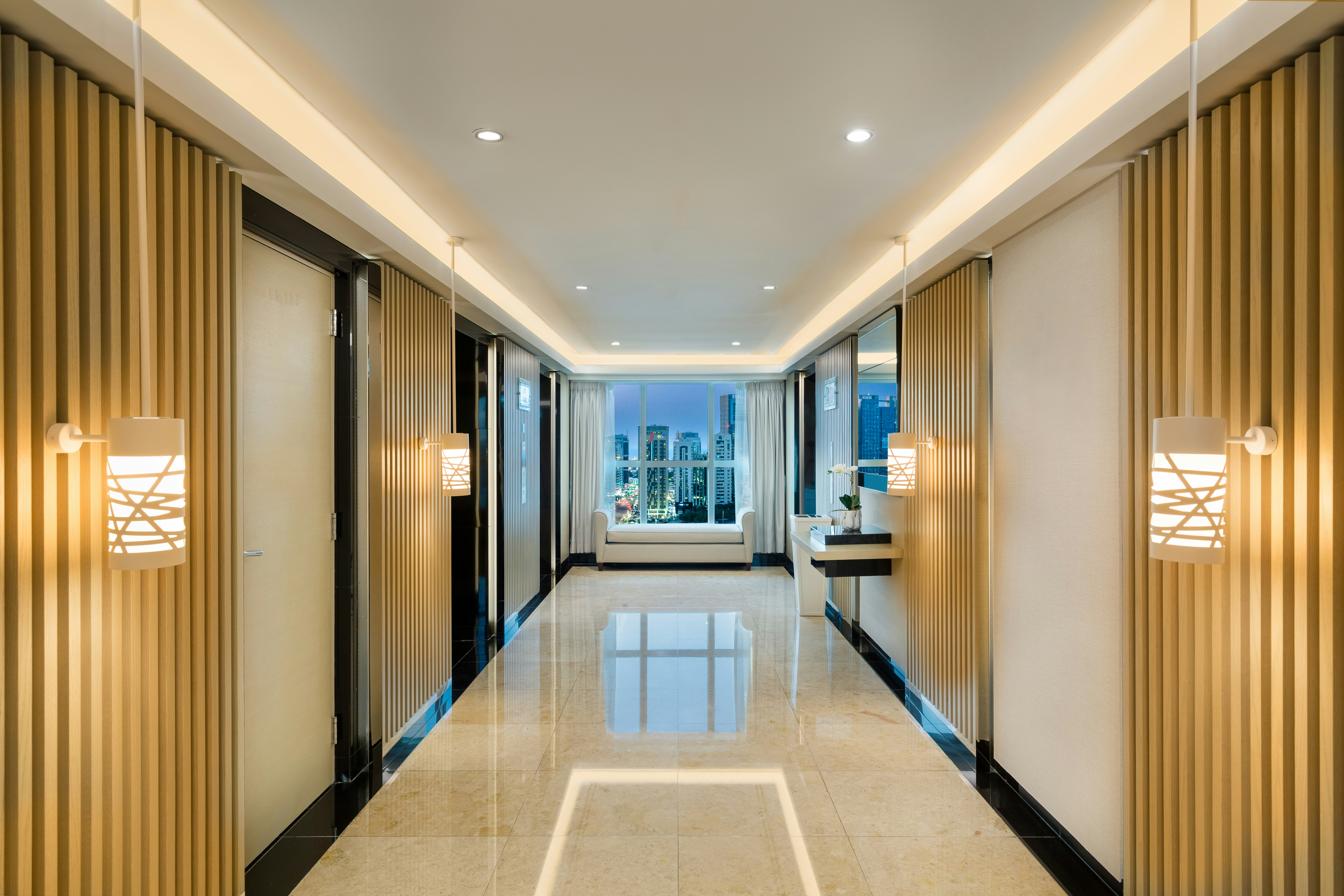 Beach Rotana All Suites 4/45