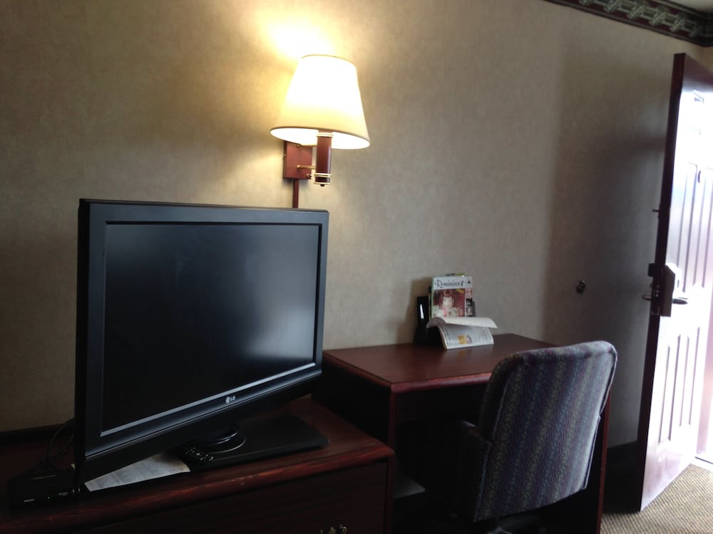 Americas Best Value Inn Suites Clarksdale 21/27