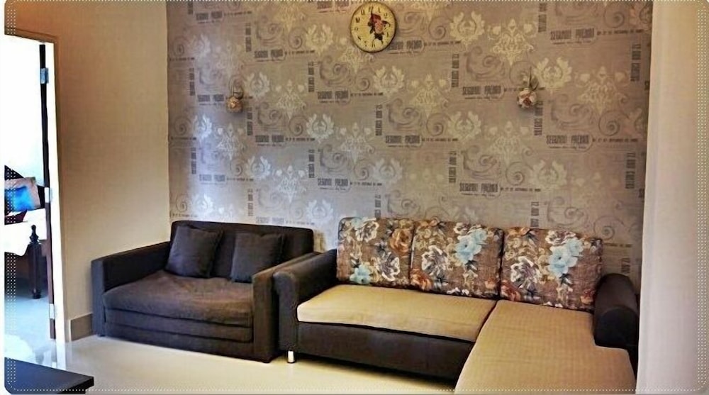 Wongsuwan Pool Villa 28/50