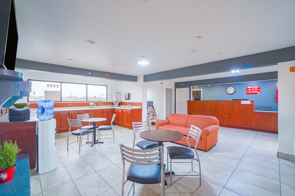 OYO Hotel Kingsville - Hwy 77 36/51