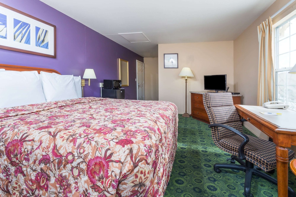 Days Inn by Wyndham Westley, CA 12/31