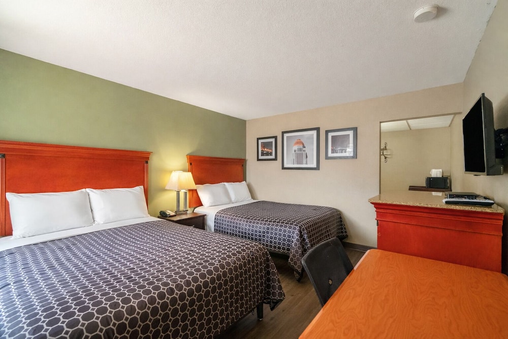 Deluxe Inn & Suites By OYO Miami OK 13/51