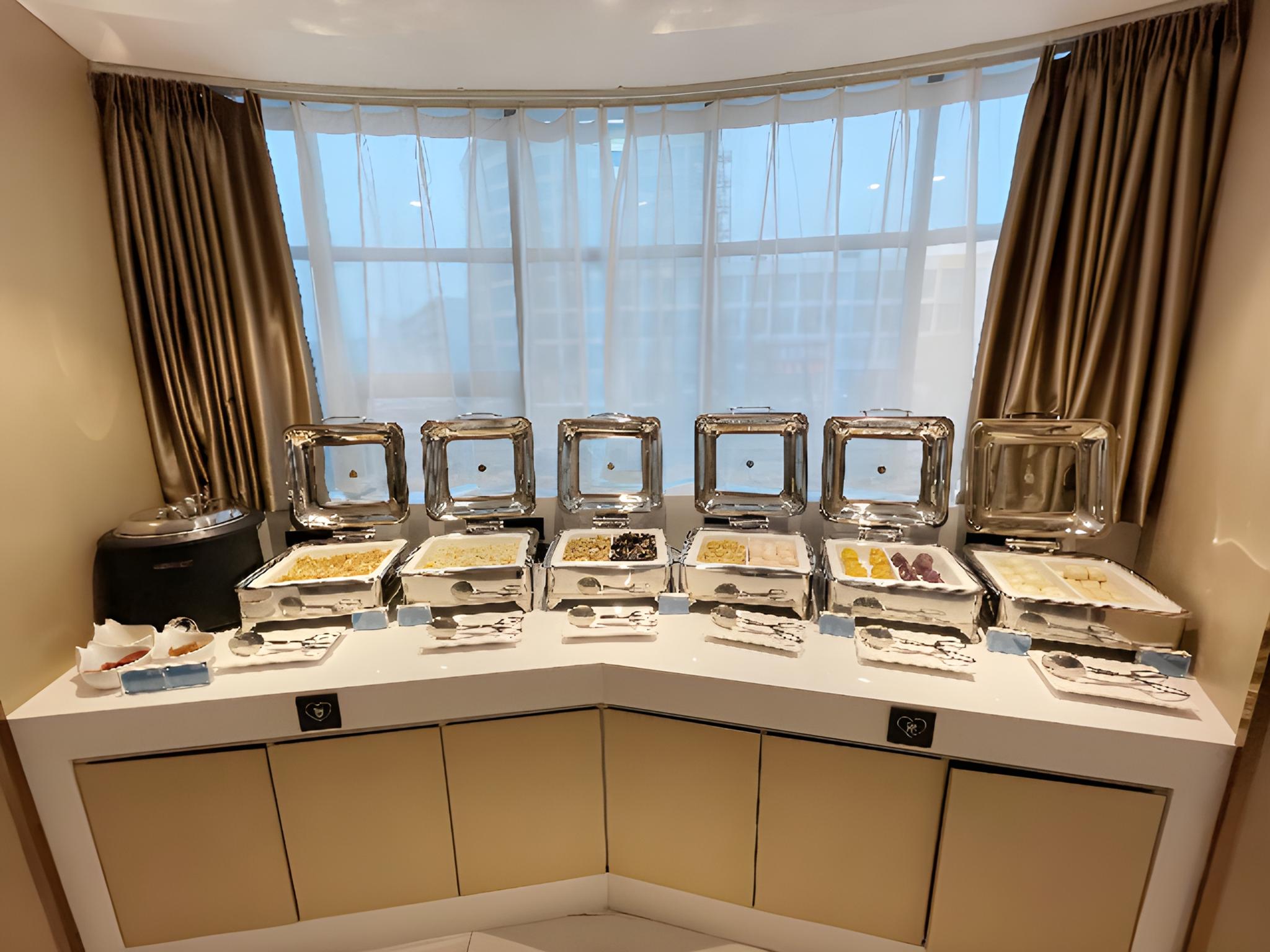 City Comfort Inn (Baoding Railway Station Store) 27/28