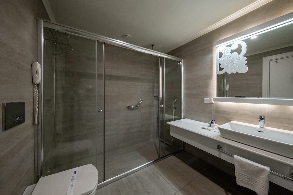 Laguna Beach Alya Resort & SPA 48/50
