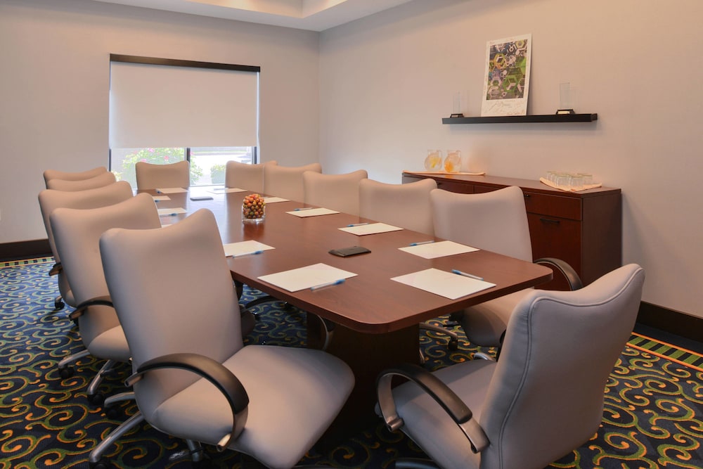 Springhill Suites By Marriott Oklahoma City Airport 29/31