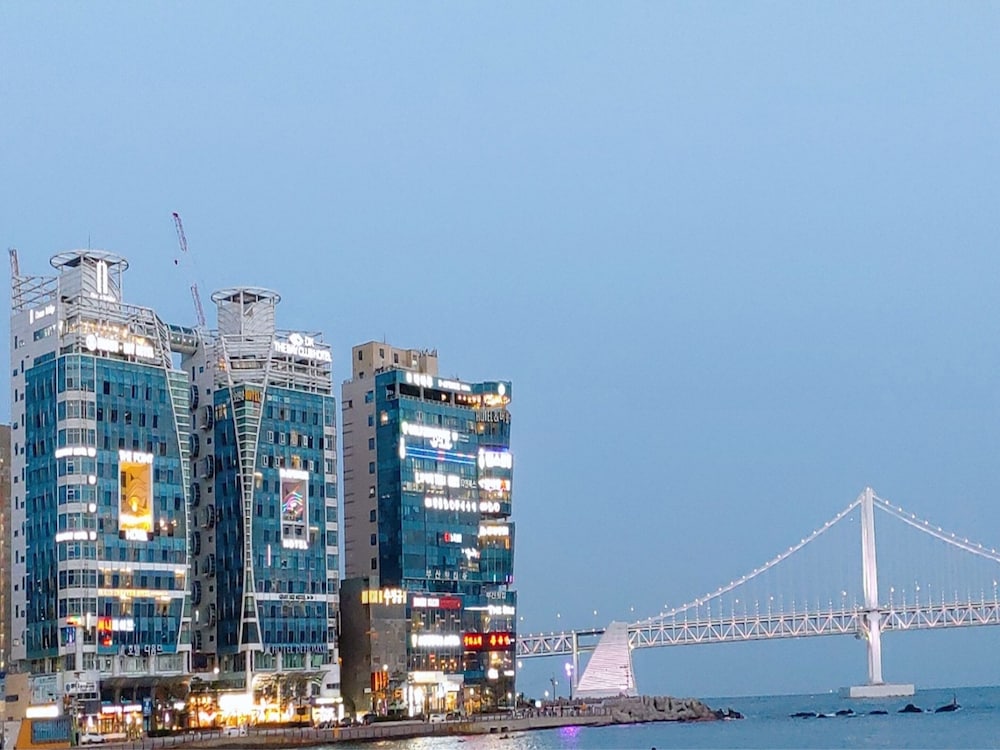 Primavera in BUSAN 62/68