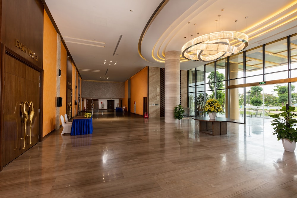 Dic Star Hotels Resorts Vinh Phuc 7/43