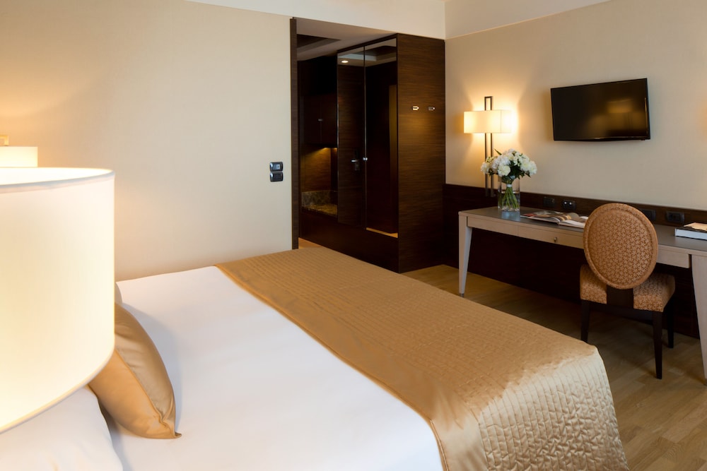 Starhotels Grand Milan 8/57