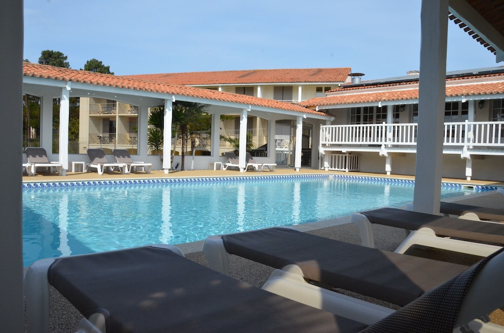 Hotel Et Spa Les Cleunes Oleron 1/74