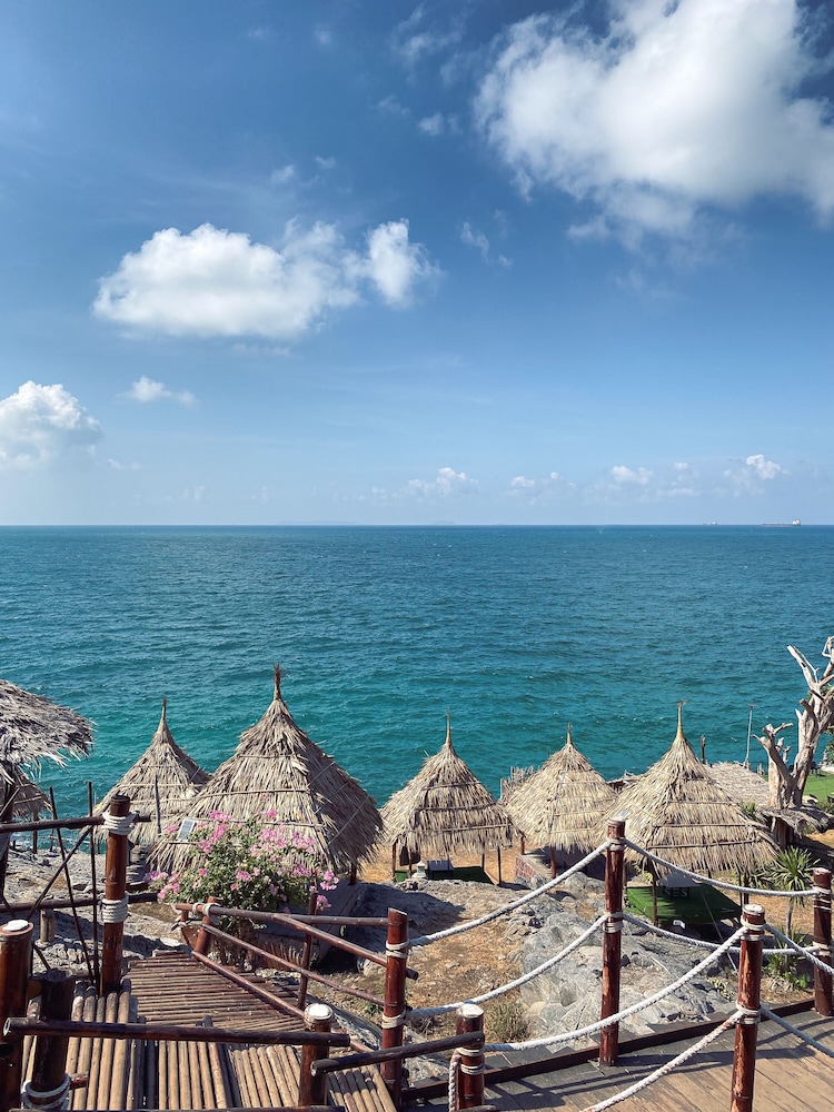 Paree Hut Resort Koh Sichang 32/43