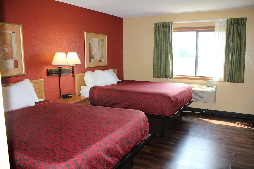 Days Inn Sheboygan the Falls 4/41
