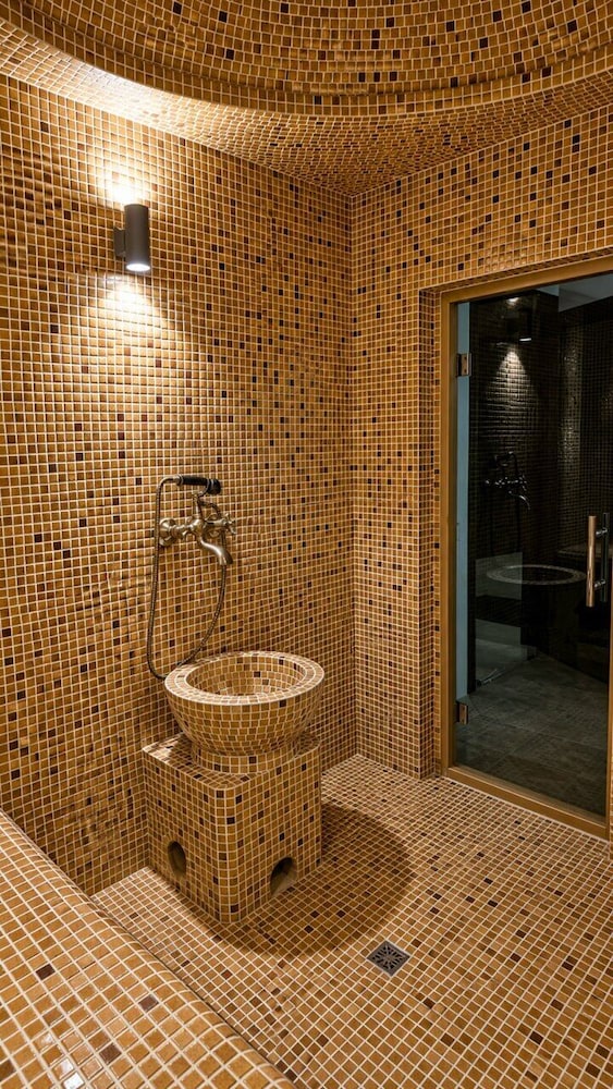 Grand Capital Hotel 26/50