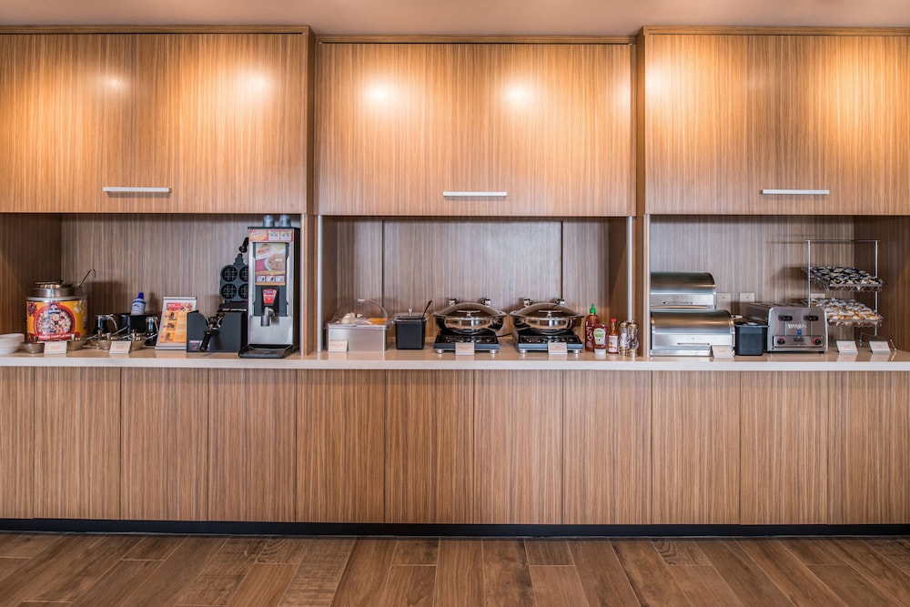 Towneplace Suites By Marriott Merced 43/54