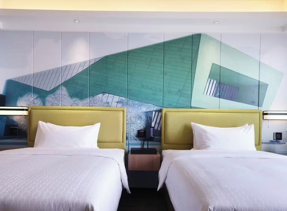 Comfort, Twin Beds