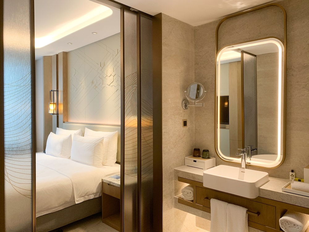 Shenzhen Airlines Internatonal Hotel Shenzhen 50/50