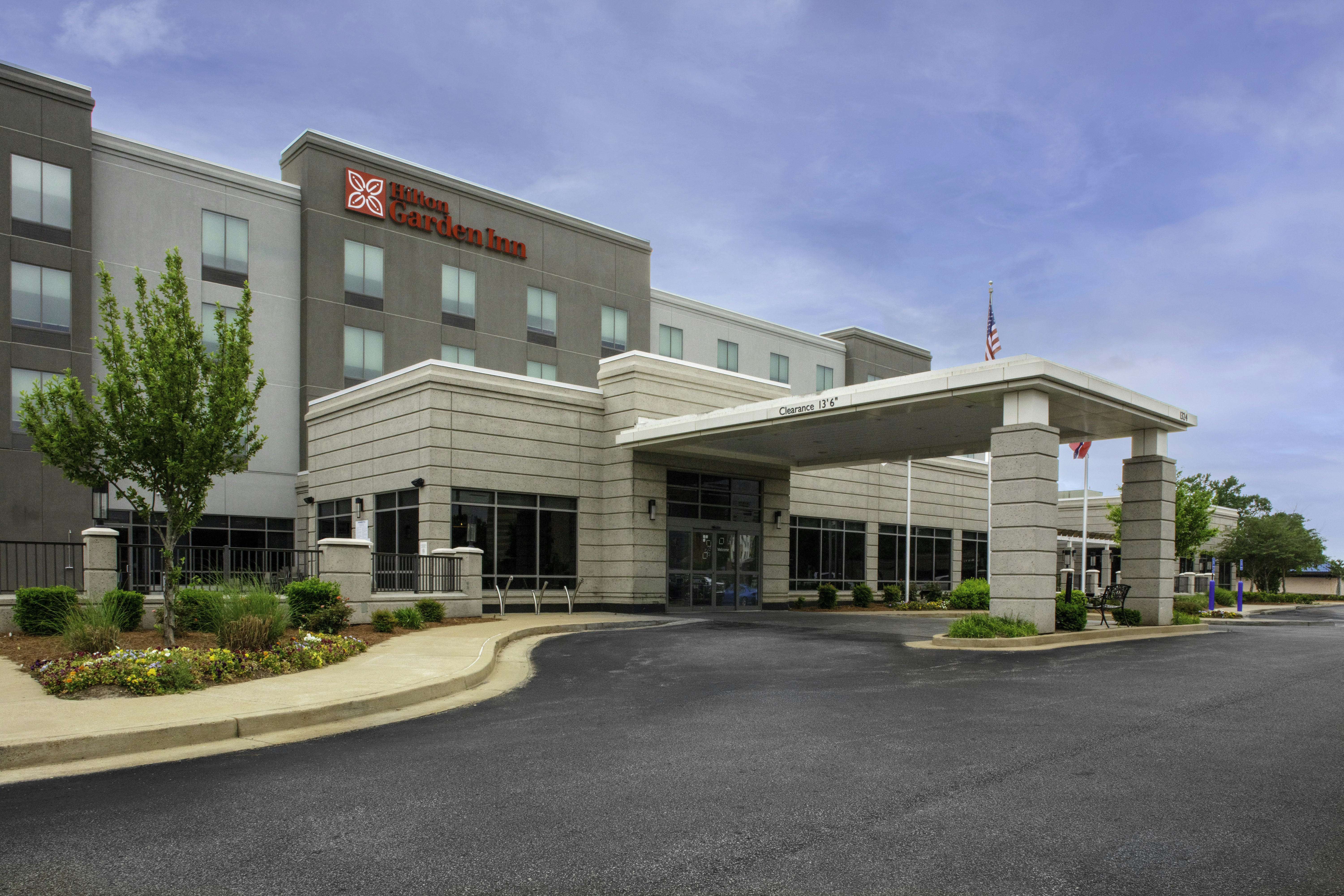 Hilton Garden Inn Jackson Tn 10/83