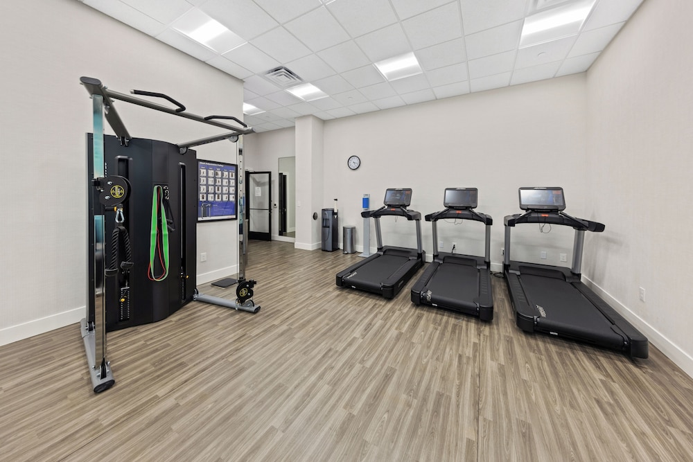 Hyatt Place West Palm Beach/Downtown 37/70