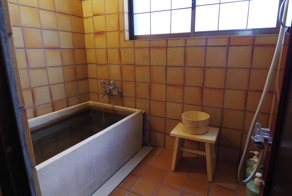 Traditional, 3 Futon Beds, Main Building