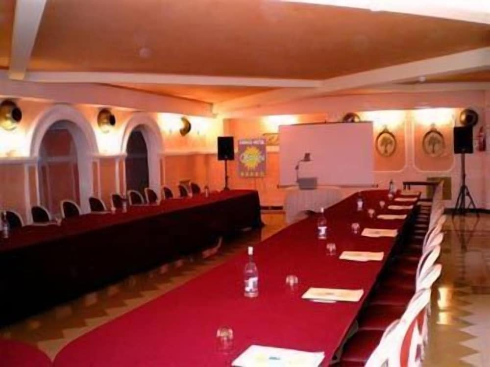 Grand Hotel Osman 25/39