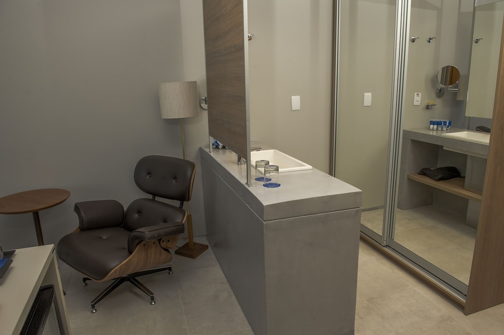 Silverton Paiva Experience Flat 23/29