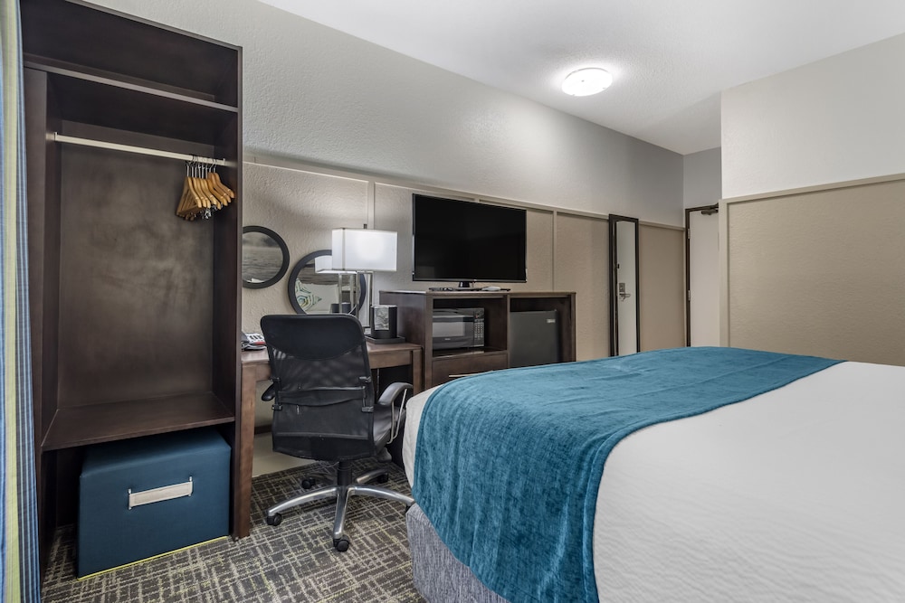 The Freeport Hotel Ascend Hotel Collection 7/50