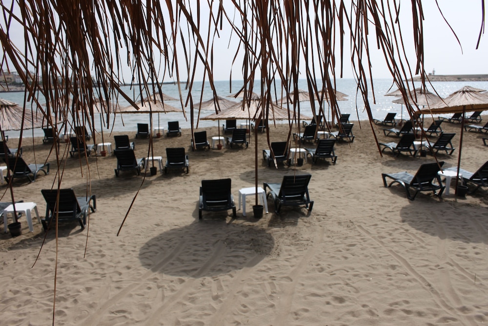 Olbios Marina Resort 37/50