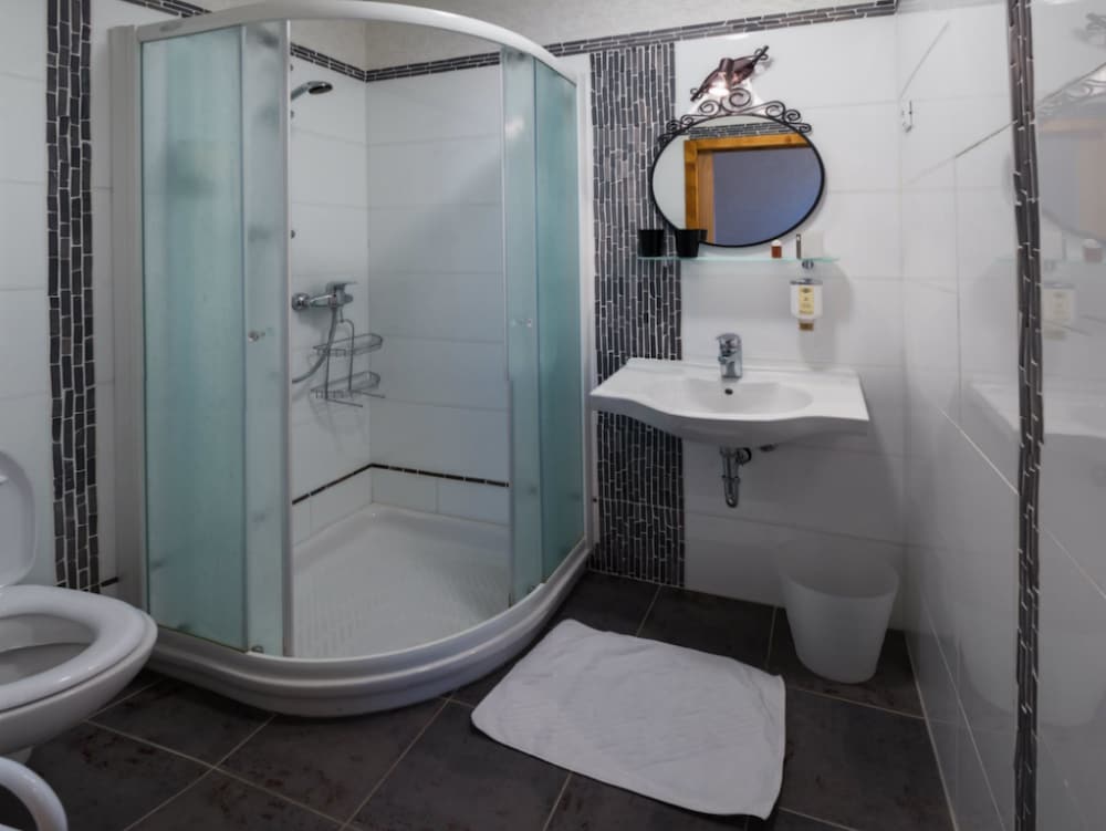 Guesthouse Stari Tisler 58/62