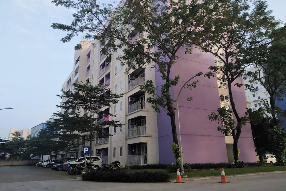 Barata Hotel Near Bandara Soekarno Hatta 25/32
