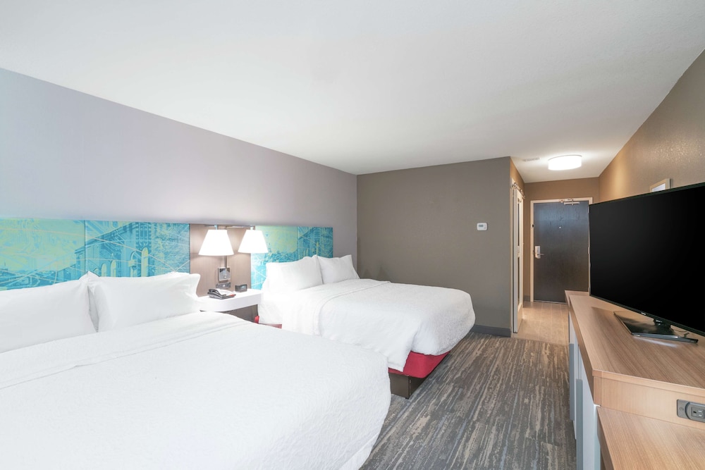 Hampton Inn Weston 16/34