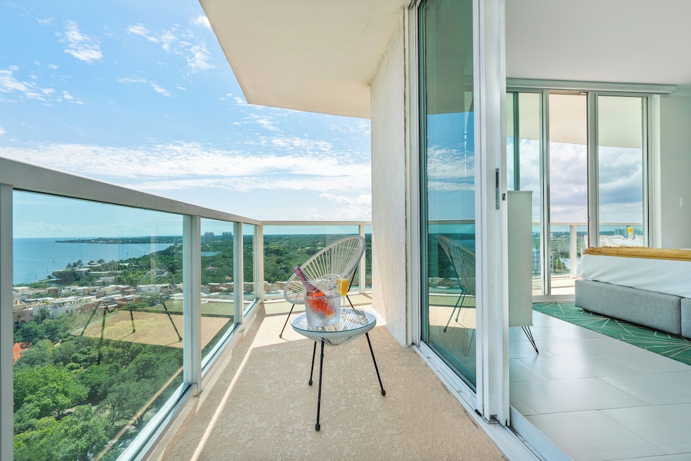 Miami Vacation Rentals - Coconut Grove 33/60