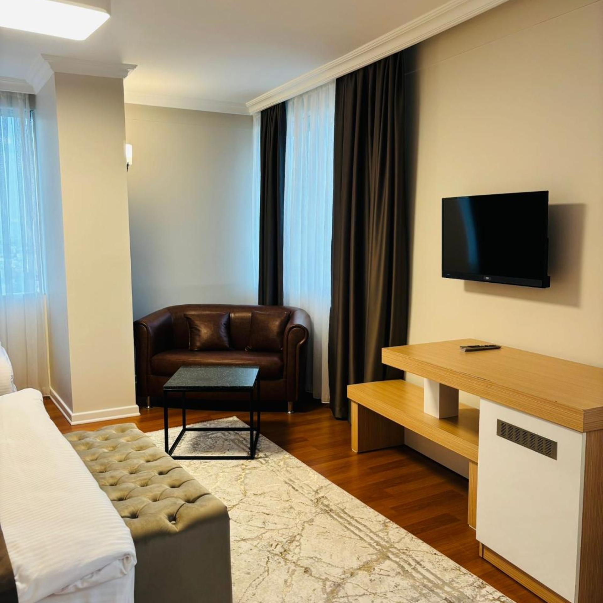 Tufad Prestige 28/50
