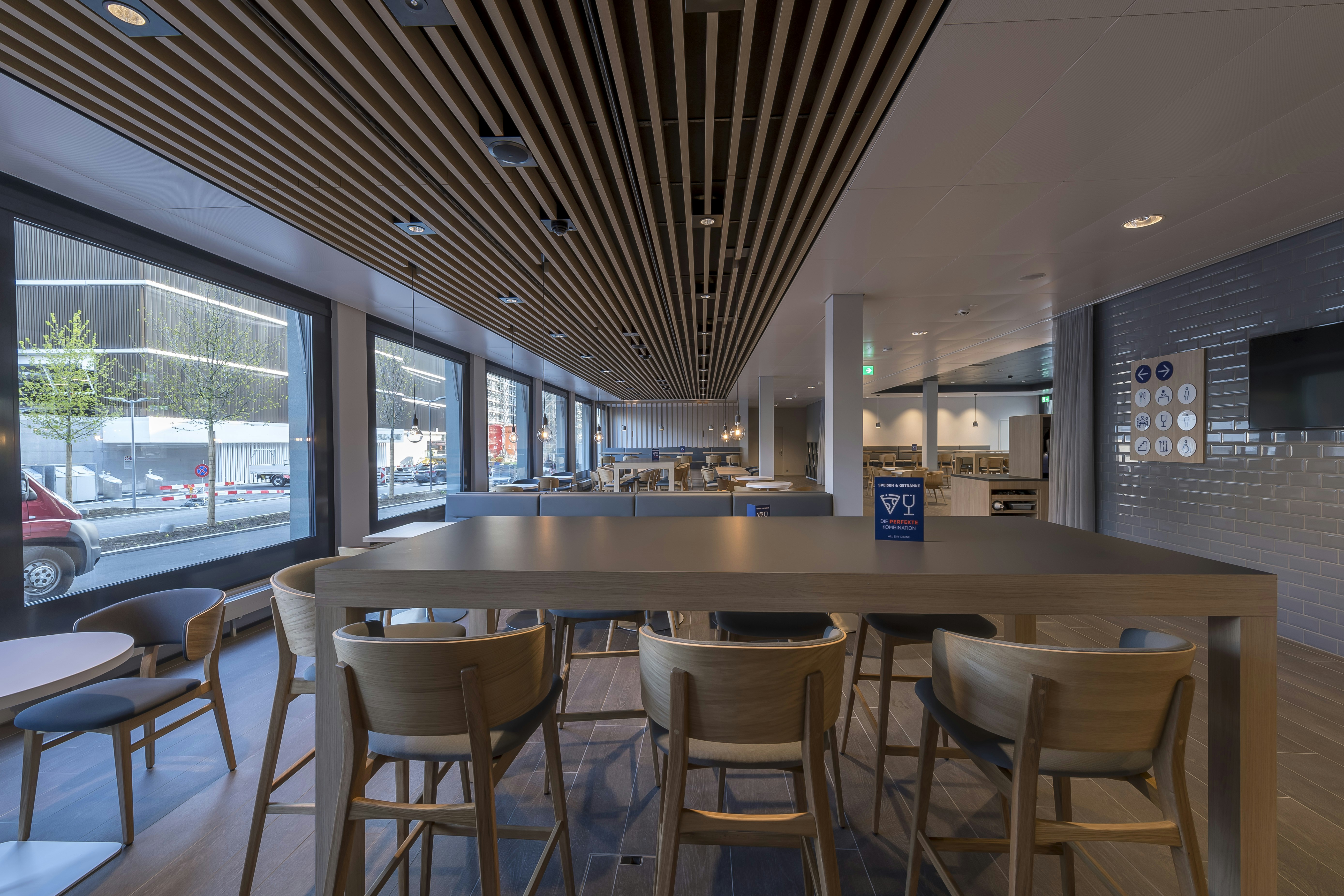 Holiday Inn Express Luzern Kriens 51/76