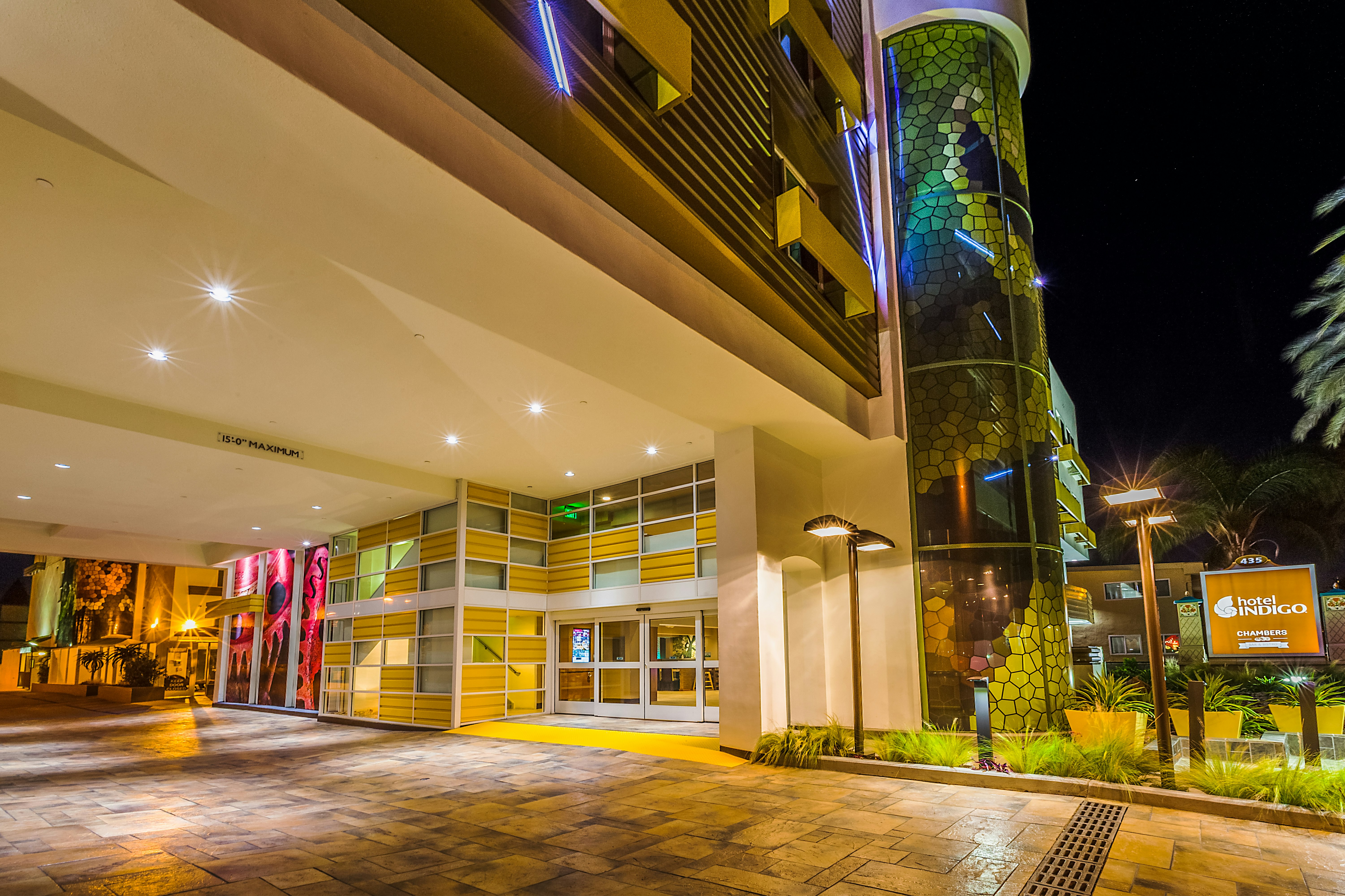 Hotel Indigo Anaheim, an IHG Hotel 5/65