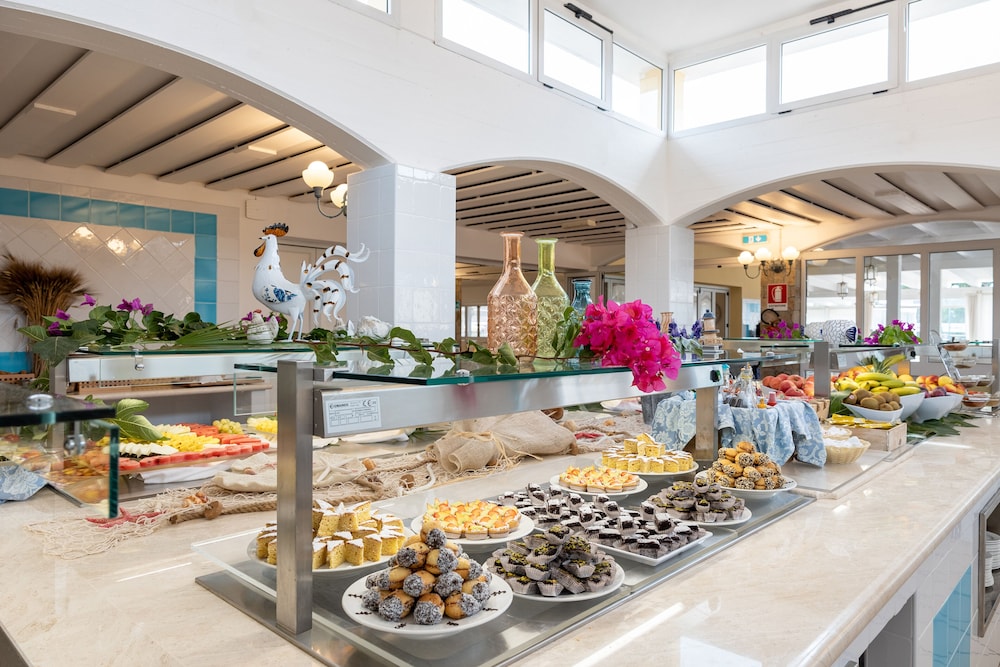 Tirreno Resort 19/44