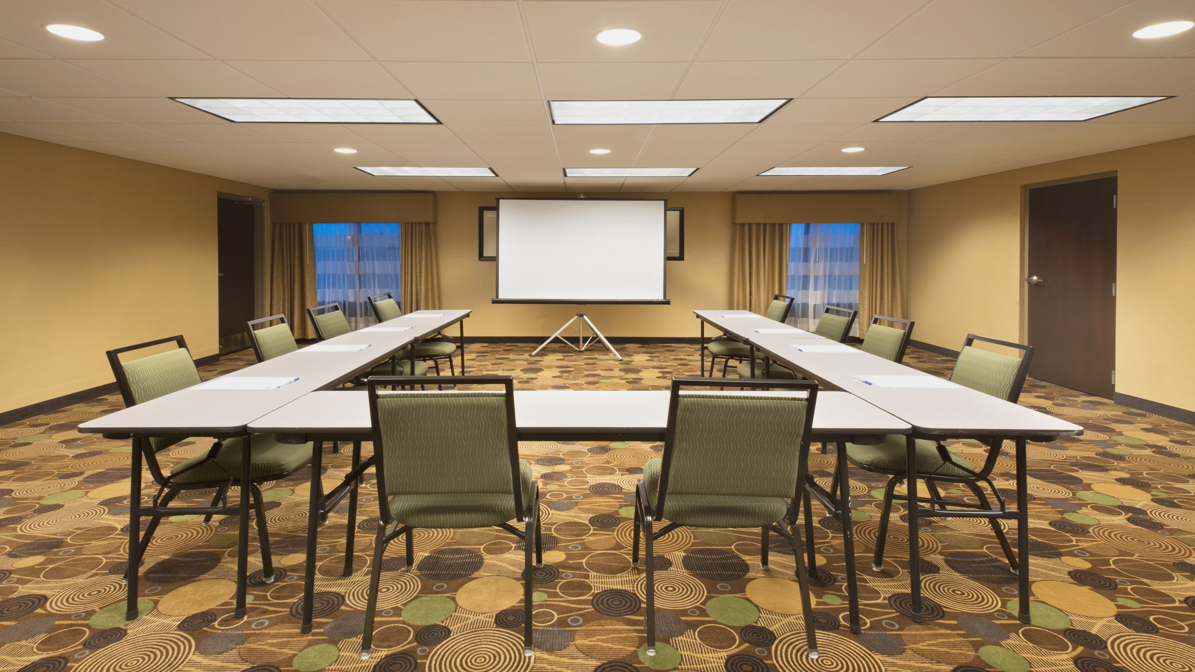 Holiday Inn Express Hotel Suites Colby 53/60